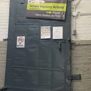 Saturday, 16 Dec. 2023 at the Holiday Market in the Screw Factory