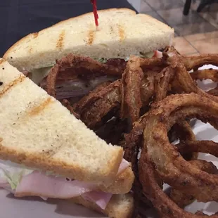 Club sandwich and onion rings