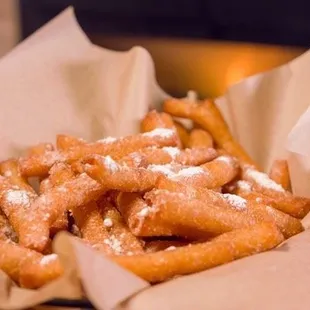 Funnel fries #PlanoTexas #ShopsAtLegacy #ScruffyDuffies