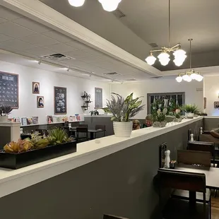 Welcoming decor