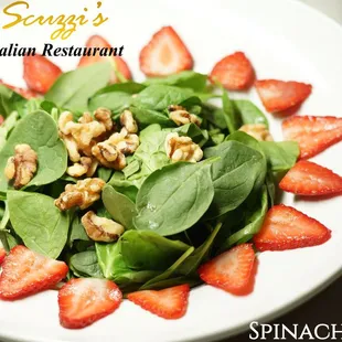 Scuzzi&apos;s Spinach Salad
