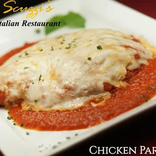 Scuzzi&apos;s Chicken Parmesan