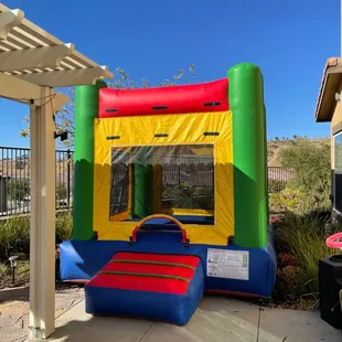 10x10 Simple backyard fun!