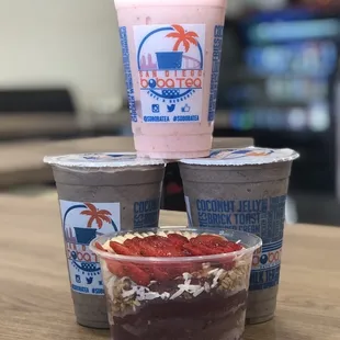 strawberry smoothie, two oreo shakes, small acai bowl