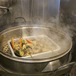 Garlic steamed lobster