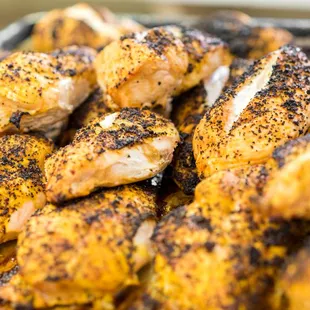 food, chicken wings and fried chicken