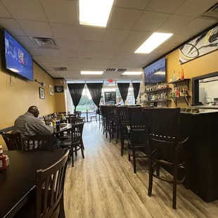 Seating area and bar