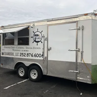 Sea &amp; Soul food truck at Brewery 99