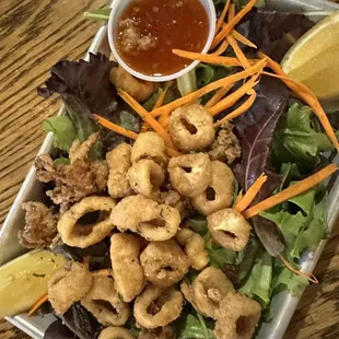 Calamari with sweet and sour sauce dip