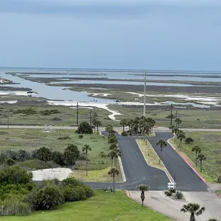 View of the entrance and the bay
