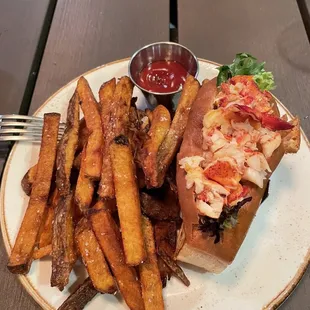 Lobster roll