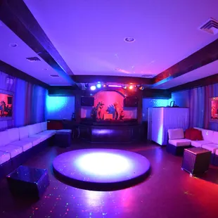 lifestyles capital female staffed women empowered with three pools and 24 hour dance club and the ultimate 24 hour most romantic retreat