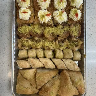 Mixed plate