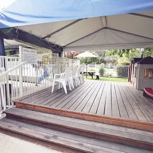 Play area and observation deck.