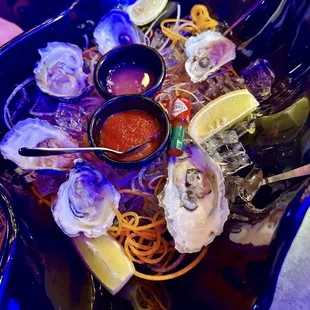 shellfish, mussels, oysters, oysters and mussels, food