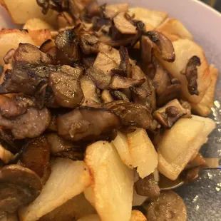 Home Fried Potatoes with Mushrooms