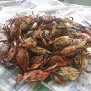 A bushel of mixed river crabs  only $135 they aren't all that big or heavy but man were they sweet, delicious and meaty