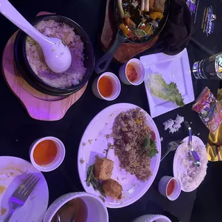 Salmon Filet with Garlic Rice (Com ca Hoi toi)