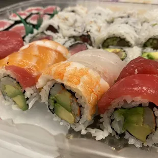 Rainbow Roll, Spicy, Chicago, Spicy Michigan, and Tuna Roll