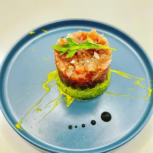 Tuna with Avakodo
