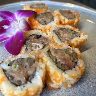 Spicy tuna- not fresh and smell was overwhelming bad
