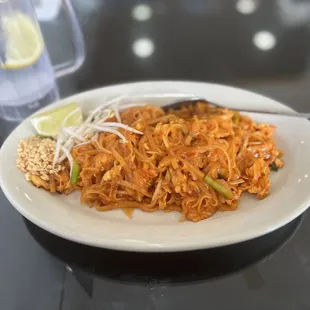 LS21. Pad Thai Lunch Special