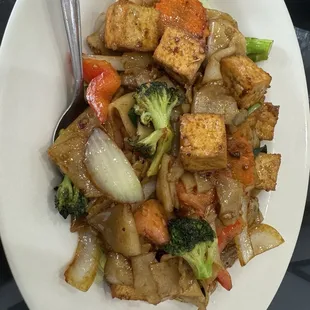 LS18. Drunken Noodles