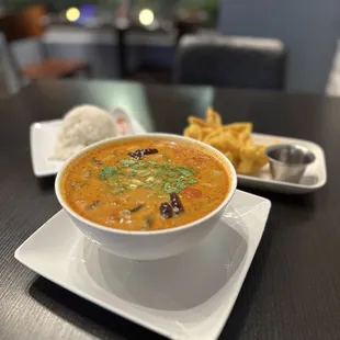 Tom yum soup