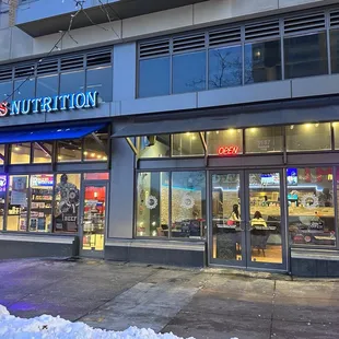 Exterior with no sign. Just right if Rexius Nutrition.