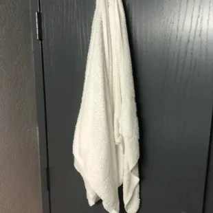 Towels left from previous guest. Yuck!