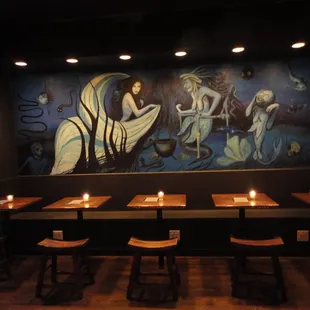 sushi and sashimi, interior