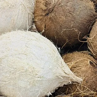 Great fruits and herbs  selection! This is one of my favorite place! I just love this place!