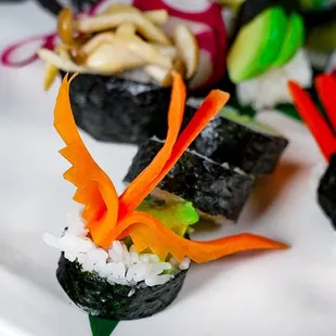 Veggie Roll with Carrot Bird Art