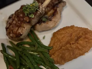 FlameStone American Grill