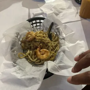 Garlic noodles