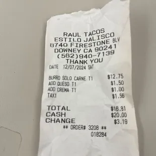 Warning don't waste your money. This restaurant is awful.