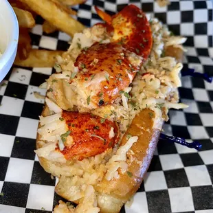Lobster roll