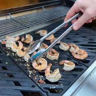 Barbecued garlic shrimp make for a delicious meal!