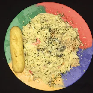 Seafood Alfredo Pasta