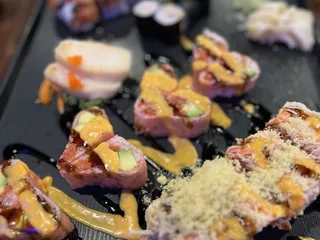 Sakeba Asian Pub & Grill