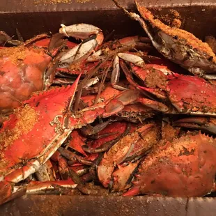 1/2 bushel of large male crabs.