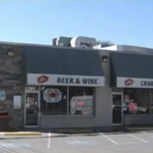 12132 Georgia Ave, Silver Spring, MD 20902
TEL 301-962-9700
IG @seafoodinthebuff