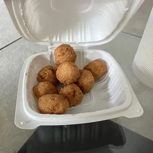 Hush puppies