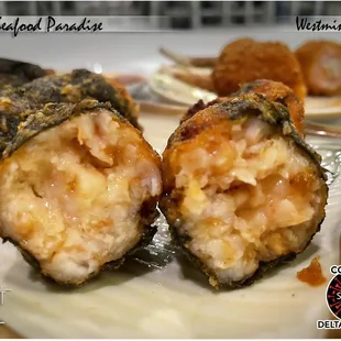 Shrimp Seaweed Roll (Detail) - Good; nice portions; tasty.