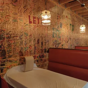 Cool scribbles allover