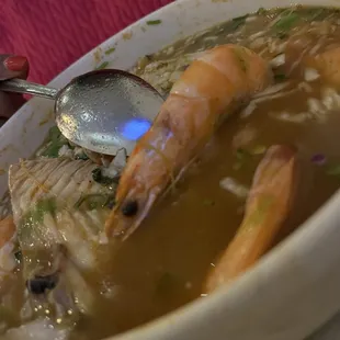 Whole shrimp in the soup