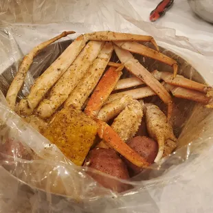 1 lb. Snow crab legs