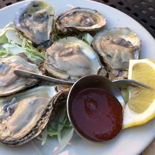 Happy hour dollar oysters!