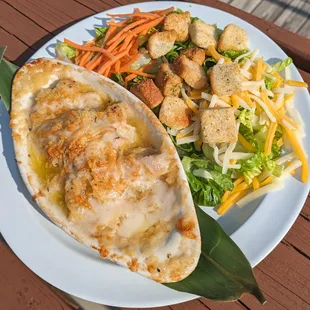 Parmesan Crusted 
Shrimp or Scallops