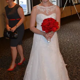 Candice Walker:Thank you again, so much, for doing such a wonderful job on my dress.  Our day was beautiful and very special.